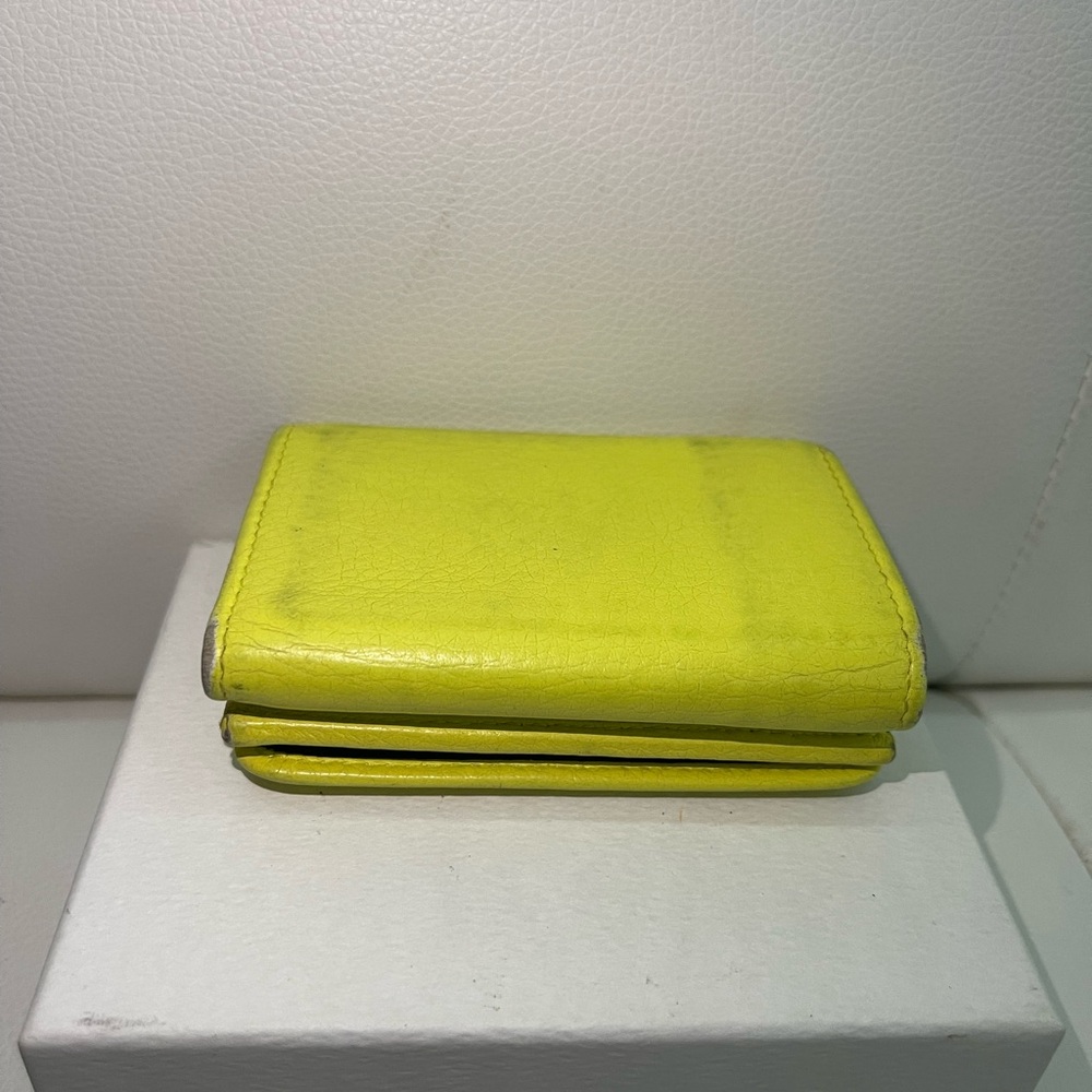 Authentic Balenciaga Wallet - Picture 3 of 10